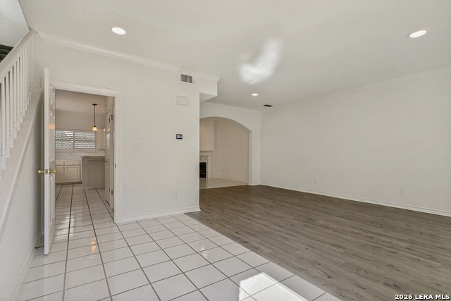 Image 8 of 27 For 158 Oakwell Farms  158