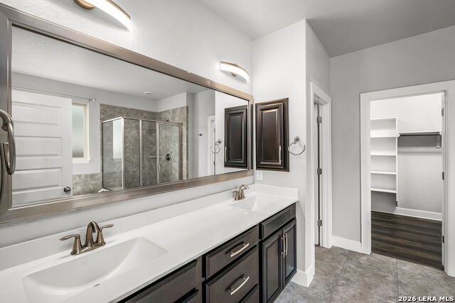 Image 11 of 26 For 240 Bamberger