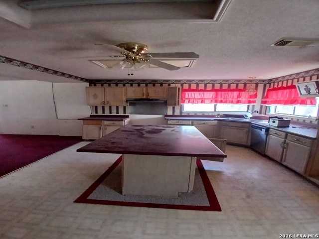 Image 10 of 17 For 3919 Creek Spg