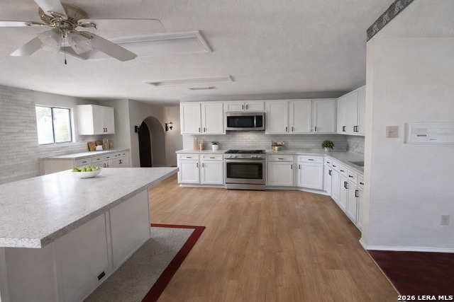 Image 12 of 17 For 3919 Creek Spg