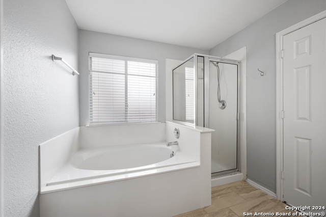 Image 18 of 35 For 11927 Ranchwell Cove