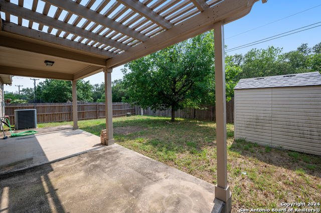 Image 31 of 35 For 11927 Ranchwell Cove