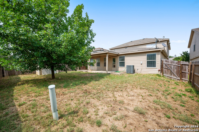 Image 33 of 35 For 11927 Ranchwell Cove