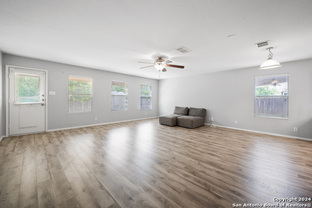 Image 8 of 35 For 11927 Ranchwell Cove