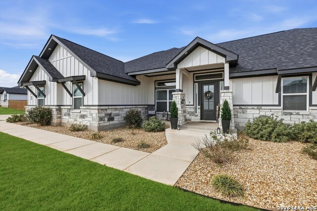 Details for 113 Hondo Dr, La Vernia, TX 78121