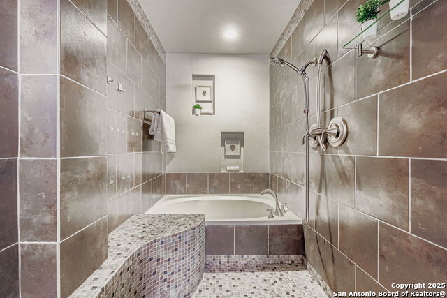 Image 17 of 29 For 9322 Valley Ridge