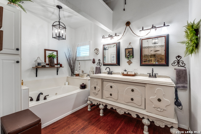 Image 14 of 31 For 827 Schumanns Beach