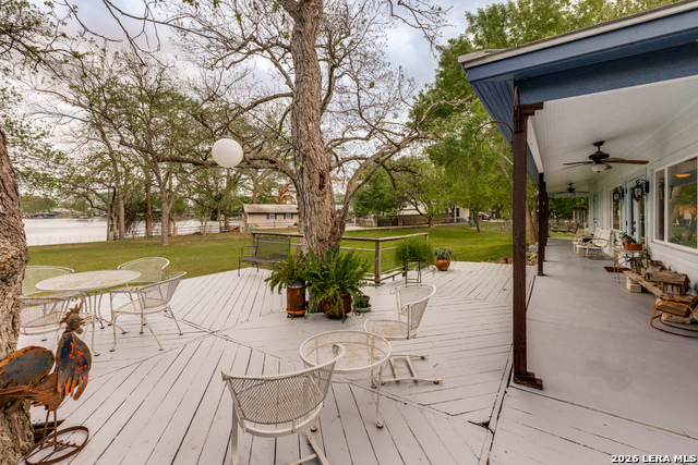 Image 21 of 31 For 827 Schumanns Beach