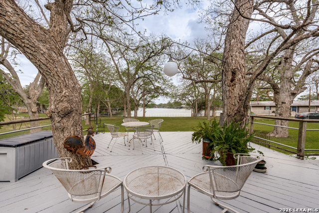 Image 22 of 31 For 827 Schumanns Beach