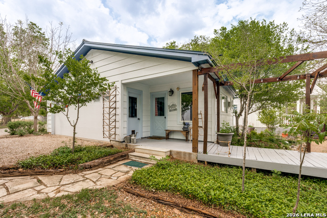 Image 26 of 31 For 827 Schumanns Beach