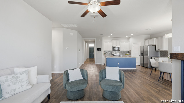 Image 14 of 61 For 418 Moonvine Way