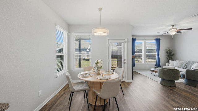 Image 18 of 61 For 418 Moonvine Way