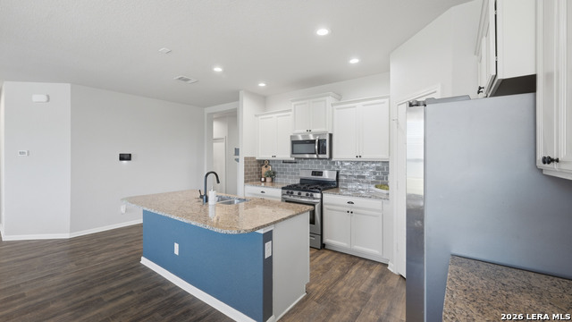 Image 23 of 61 For 418 Moonvine Way