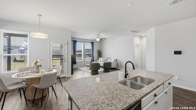 Image 27 of 61 For 418 Moonvine Way