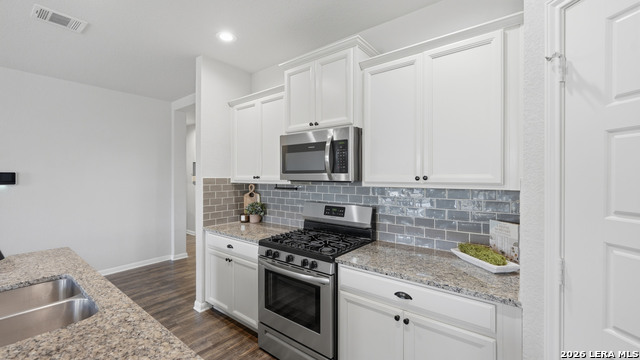 Image 28 of 61 For 418 Moonvine Way