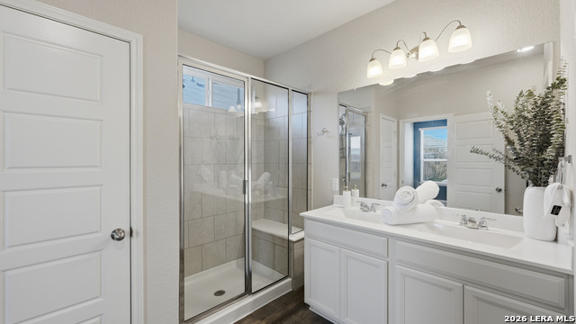 Image 34 of 61 For 418 Moonvine Way