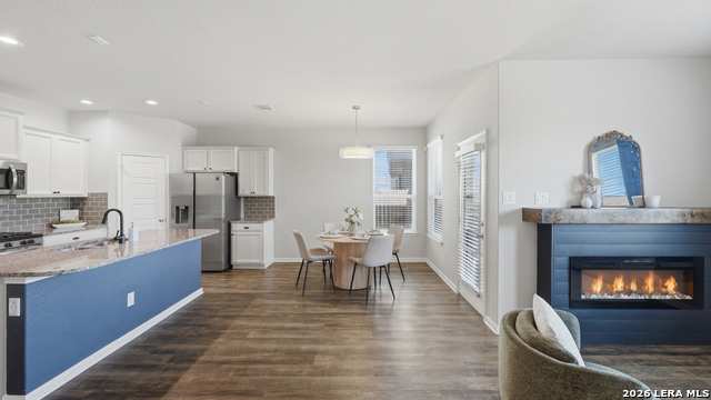 Image 6 of 61 For 418 Moonvine Way