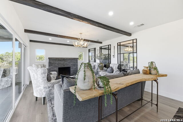 Image 12 of 60 For 28 Byron  