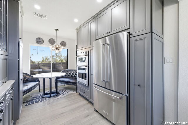 Image 19 of 60 For 28 Byron  