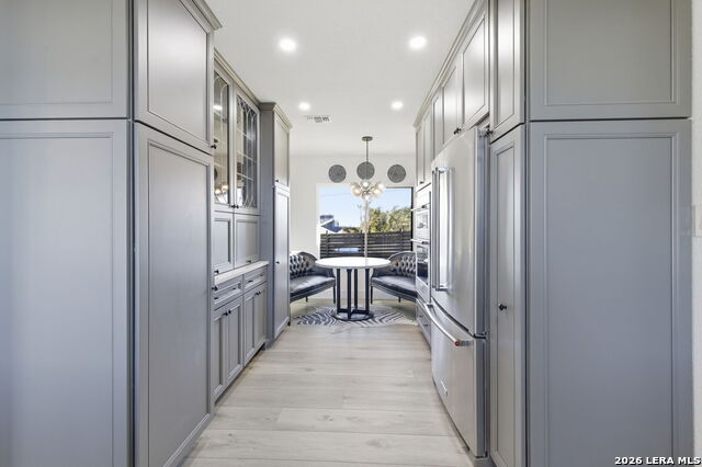 Image 20 of 60 For 28 Byron  