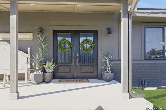 Image 3 of 60 For 28 Byron  