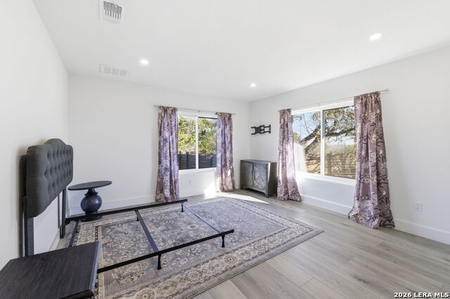 Image 30 of 60 For 28 Byron  