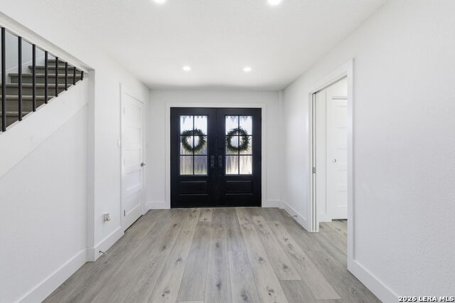 Image 4 of 60 For 28 Byron  