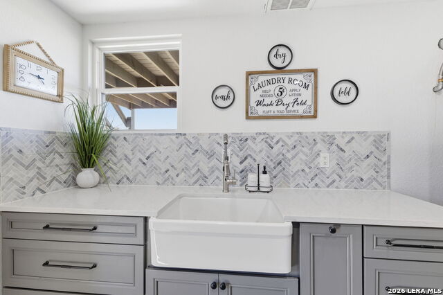 Image 41 of 60 For 28 Byron  