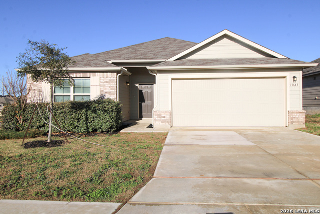 Image 2 of 39 For 7043 Diamond Valley