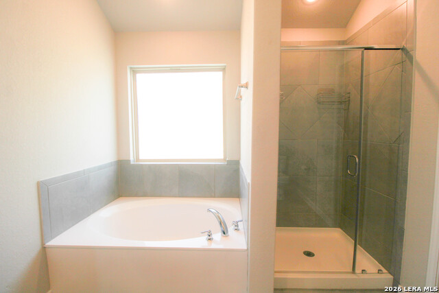 Image 32 of 39 For 7043 Diamond Valley