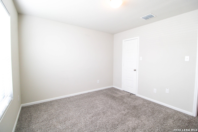 Image 4 of 39 For 7043 Diamond Valley