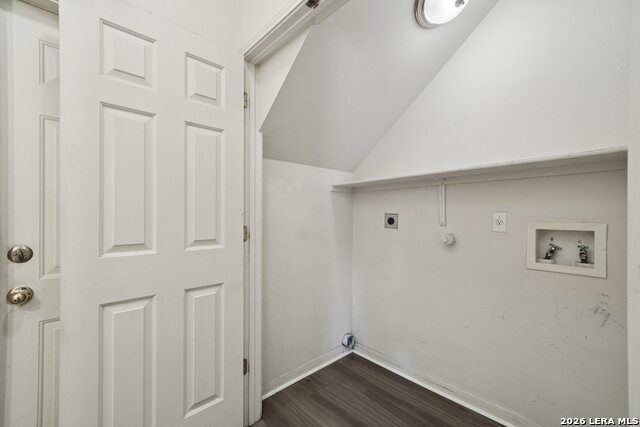 Image 17 of 26 For 5386 Chestnut View