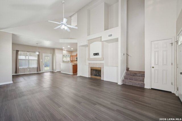 Image 4 of 26 For 5386 Chestnut View