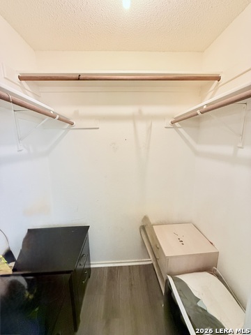 Listing photo id 16 for 13916 Randalstone