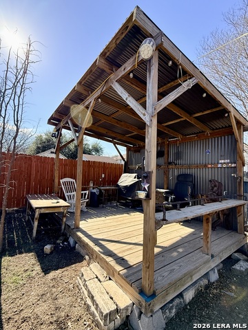 Listing photo id 27 for 13916 Randalstone