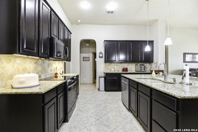 Image 10 of 25 For 318 Tree Swallow