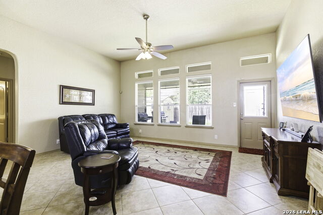 Image 7 of 25 For 318 Tree Swallow