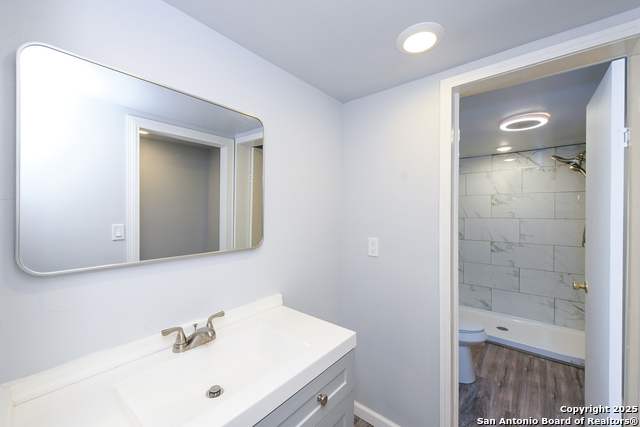 Image 8 of 21 For 600 Dawnridge Drive