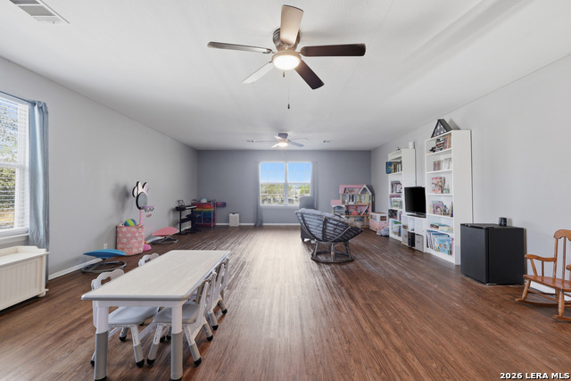 Listing photo id 21 for 10003 Buescher