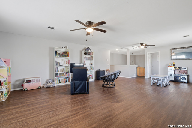 Listing photo id 22 for 10003 Buescher