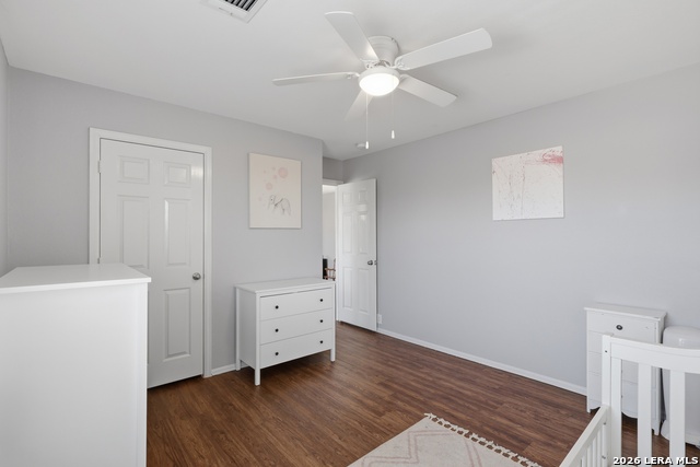 Listing photo id 25 for 10003 Buescher