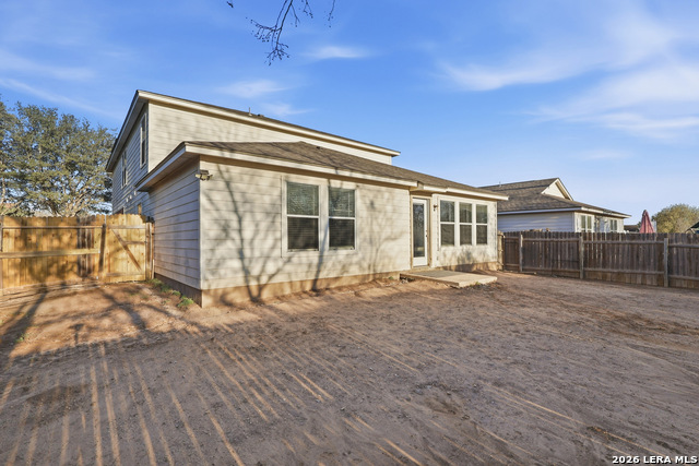 Listing photo id 34 for 10003 Buescher