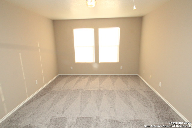 Image 15 of 40 For 9715 Amber Ledge