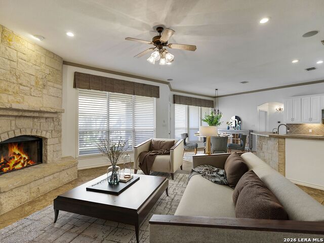 Image 11 of 37 For 167 Hidden Haven Dr