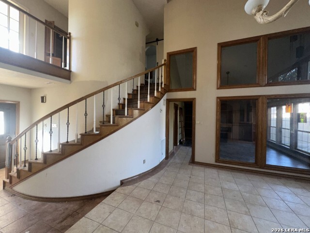 Image 10 of 18 For 6823 Brave Way