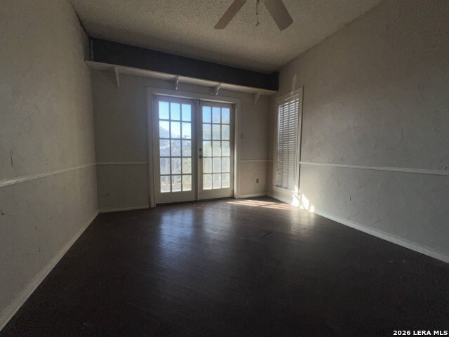 Image 11 of 18 For 6823 Brave Way