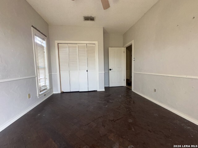 Image 12 of 18 For 6823 Brave Way