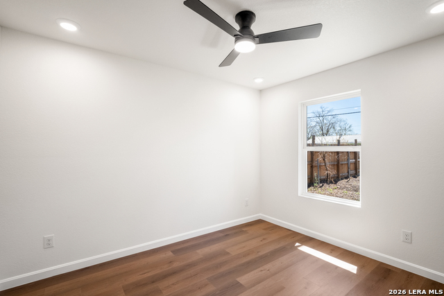 Image 13 of 34 For 130 Kontiki Pl