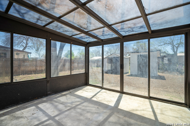 Image 20 of 34 For 130 Kontiki Pl