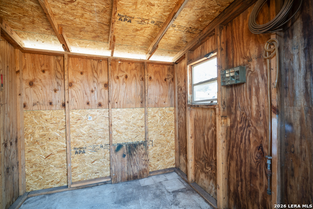 Image 27 of 34 For 130 Kontiki Pl